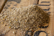 Load image into Gallery viewer, New Coumtry Organics Pastured Perfect Starter Feed - 40#